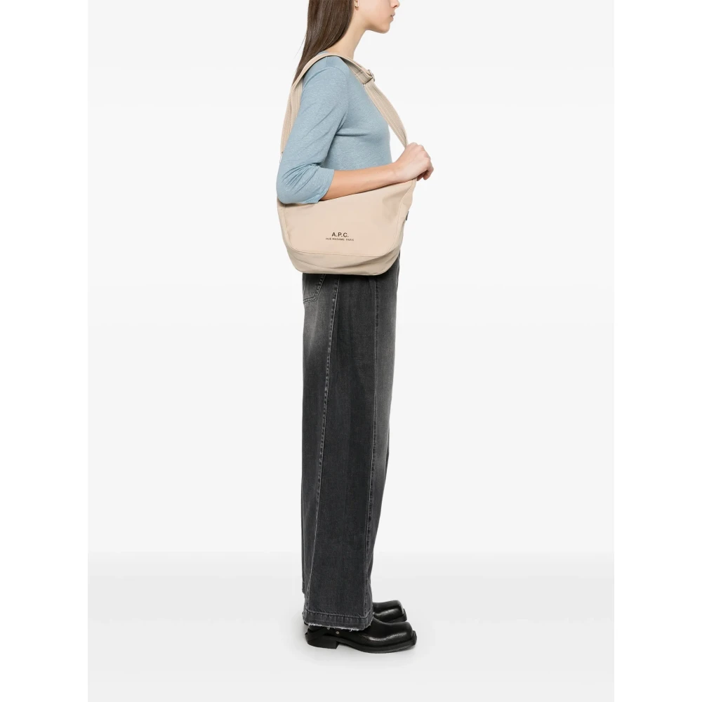 A.p.c. Beige Schoudertas met Binnenzak Beige Dames