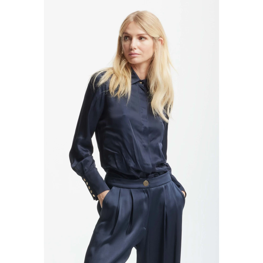 Kocca Retro Kraag Shirt Puur Viscose Blue Dames