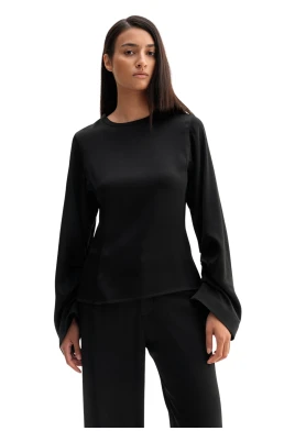 Dara Blouse
