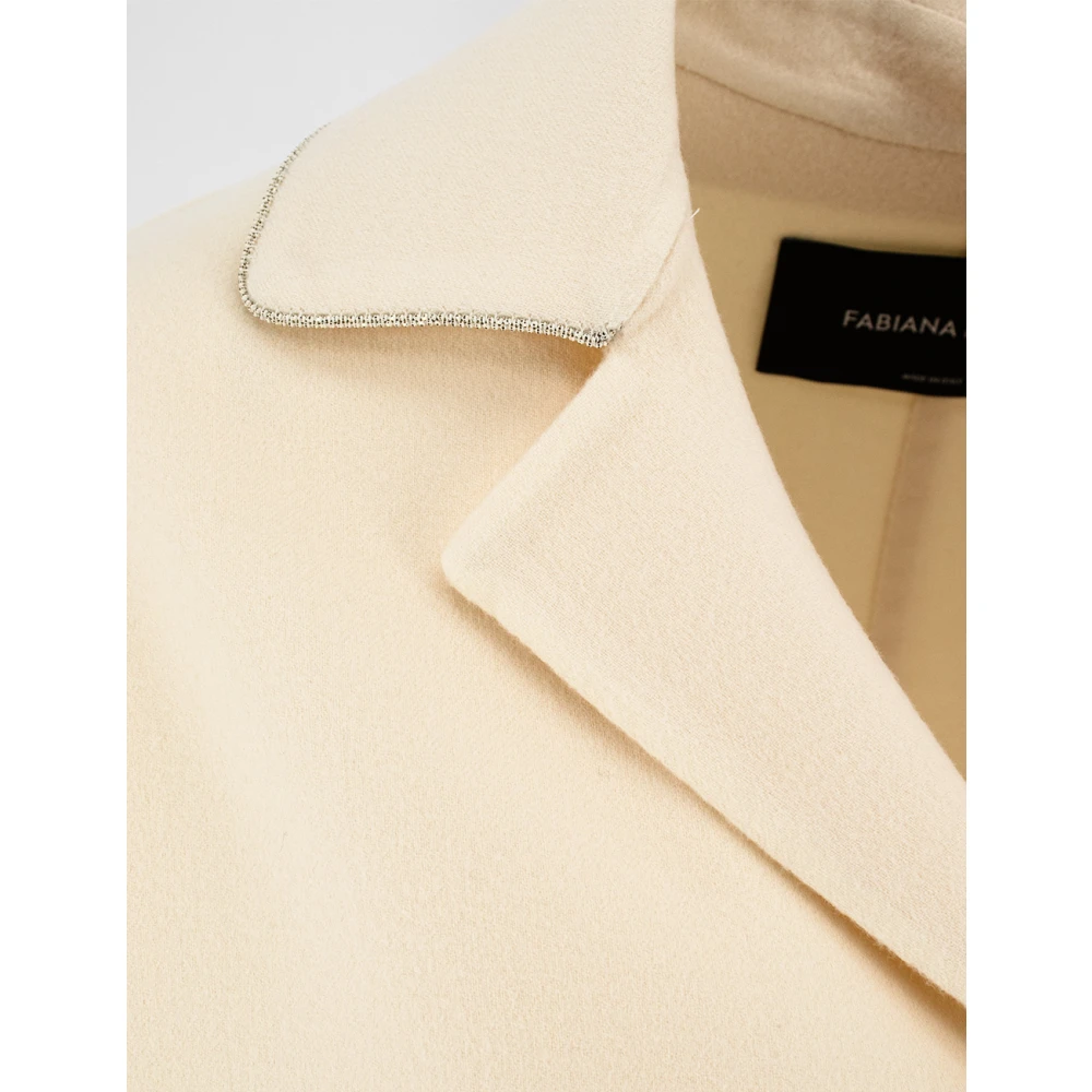 Fabiana Filippi Zachte Wol Cropped Jas met Revers White Dames