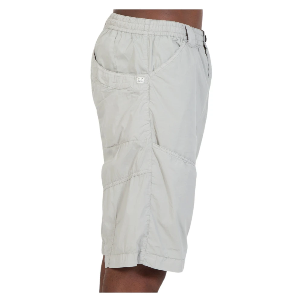 C.P. Company Zipped Shorts in 913 Gray Heren