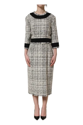 Midi-klänning i bouclé tweed med fransar