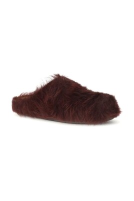 luxurious-long-haired-fussbett-mules