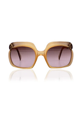 pre-owned-plast-dior-vskor