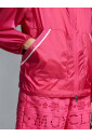 vestes-fuchsia-avec-capuche-ajustable