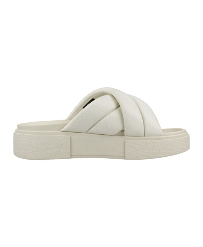 flatform-sandal-sliders