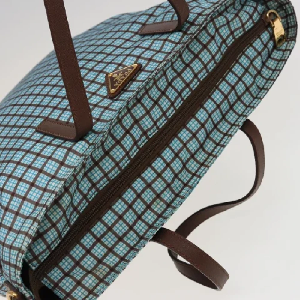 Prada Vintage Pre-owned Nylon handbags Blue Dames