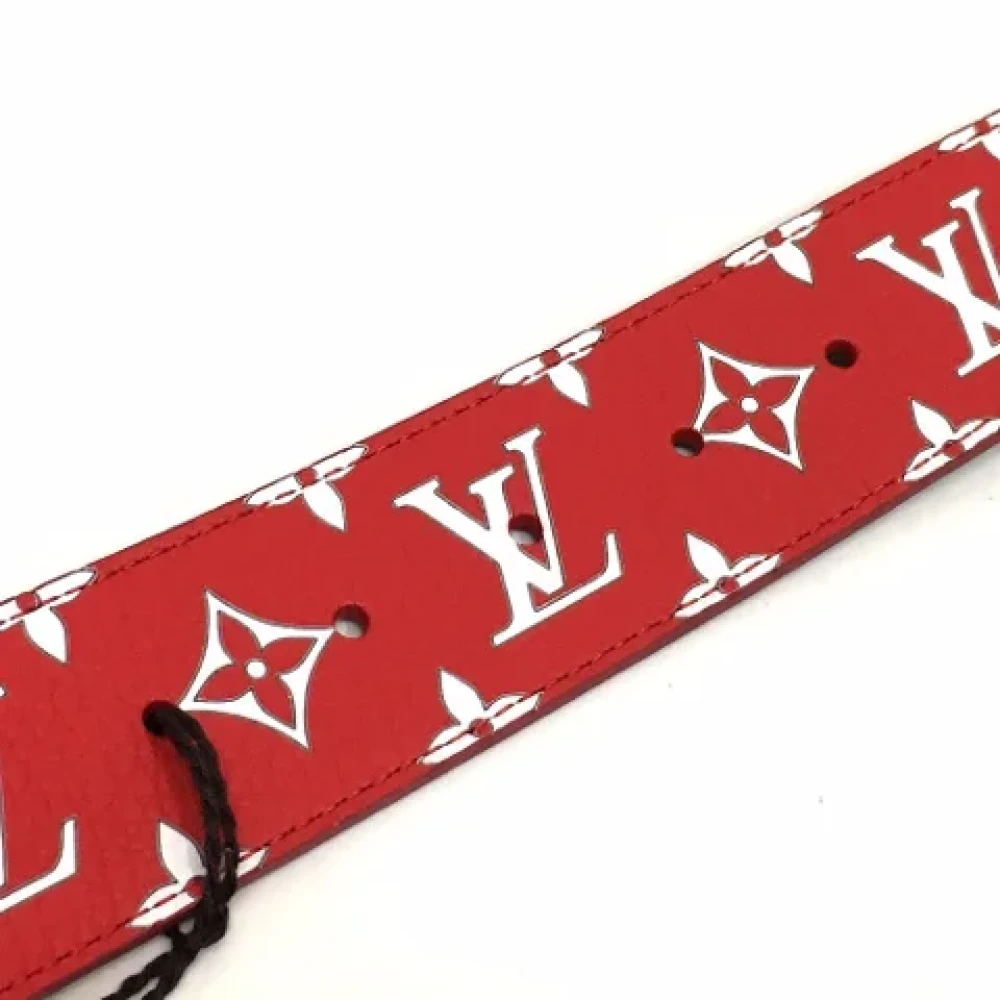 Louis Vuitton Vintage Pre-owned Leather belts Red Dames