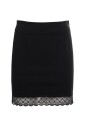 mini-jupe-noire-a-dentelle