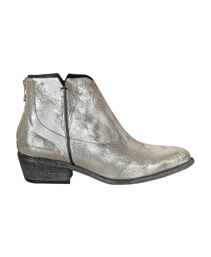 vintage-texan-leather-ankle-boots