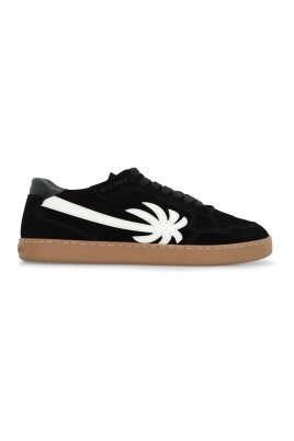 low-top-sneakers-with-round-toeline