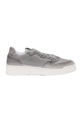 white-leather-sneakers-ss25
