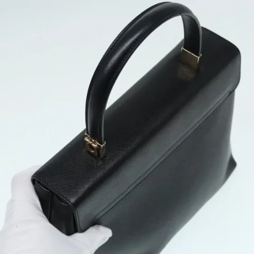 Salvatore Ferragamo Pre-owned Leather handbags Black Dames