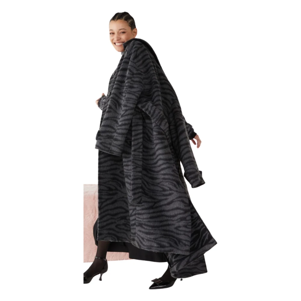 Iblues Dierenprintjas met geometrische snit Black Dames