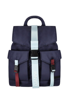 bla-nylon-tech-ryggsack-med-spanne-stangning