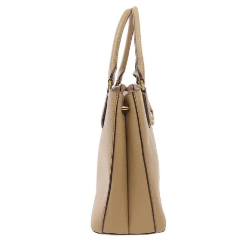 Michael Kors Pre-owned Leather handbags Beige Dames