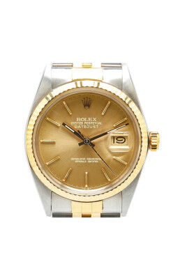 pre-owned-rustfrit-stal-watches