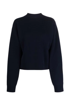 Blå rundhalsad stickad tröja