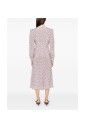 robe-lilas-elegante-declaration-de-mode