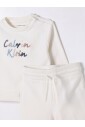 ensemble-de-survetement-enfant-elegant-en-jaune-creme