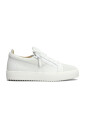 baskets-en-daim-gris-clair