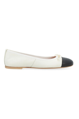 elegant-ballerina-shoes-in-off-white