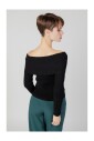 pull-noir-a-col-bateau