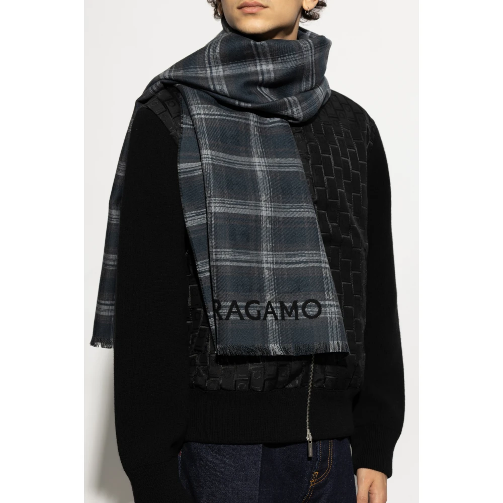 Salvatore Ferragamo Wollen sjaal Gray Heren