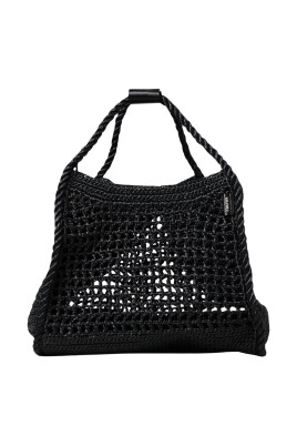 raffia-shoulder-bag-black-elegant