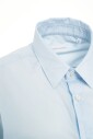 chemise-bleue-en-coton-avec-col-kent