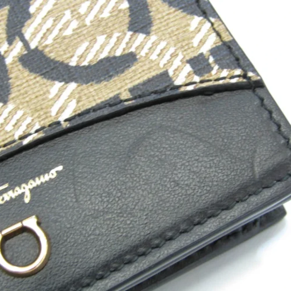 Salvatore Ferragamo Pre-owned Leather wallets Multicolor Dames