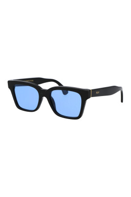 classic-american-sunglasses-for-sunny-days