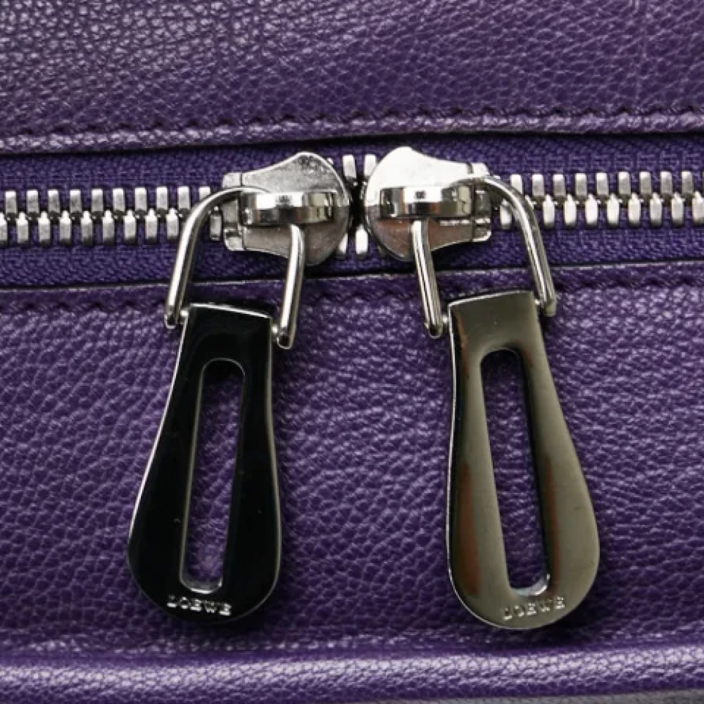 Loewe Pre-owned Leather handbags Purple Dames