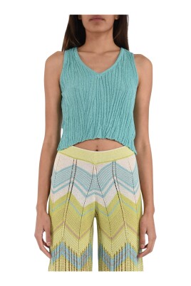 zig-zag-knit-tank-top