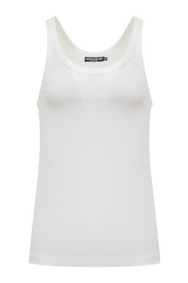 sleeveless-tops