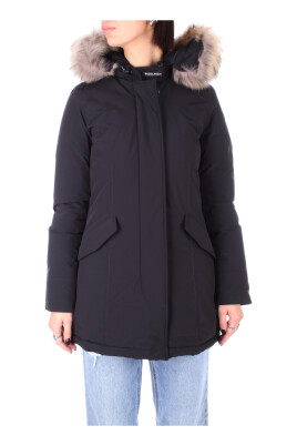 luxury-arctic-raccoon-parka