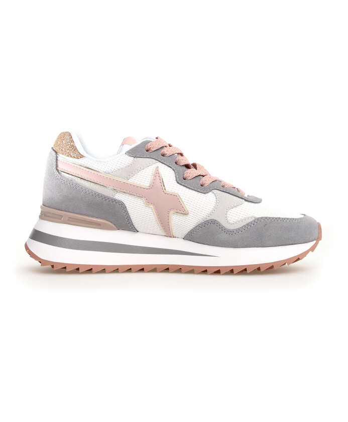 sneaker-technique-gris-avec-daim