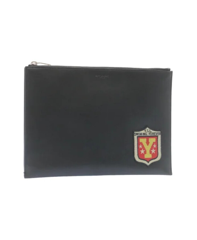 pre-owned-cuir-pochettes-minaudieres