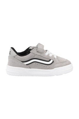 moderne-sneakers-til-maend-og-kvinder