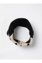 echarpe-en-laine-imprimee-avec-motif-de-squelette-noir