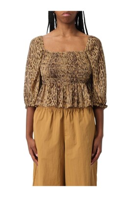 beige-knitted-cape-with-open-front