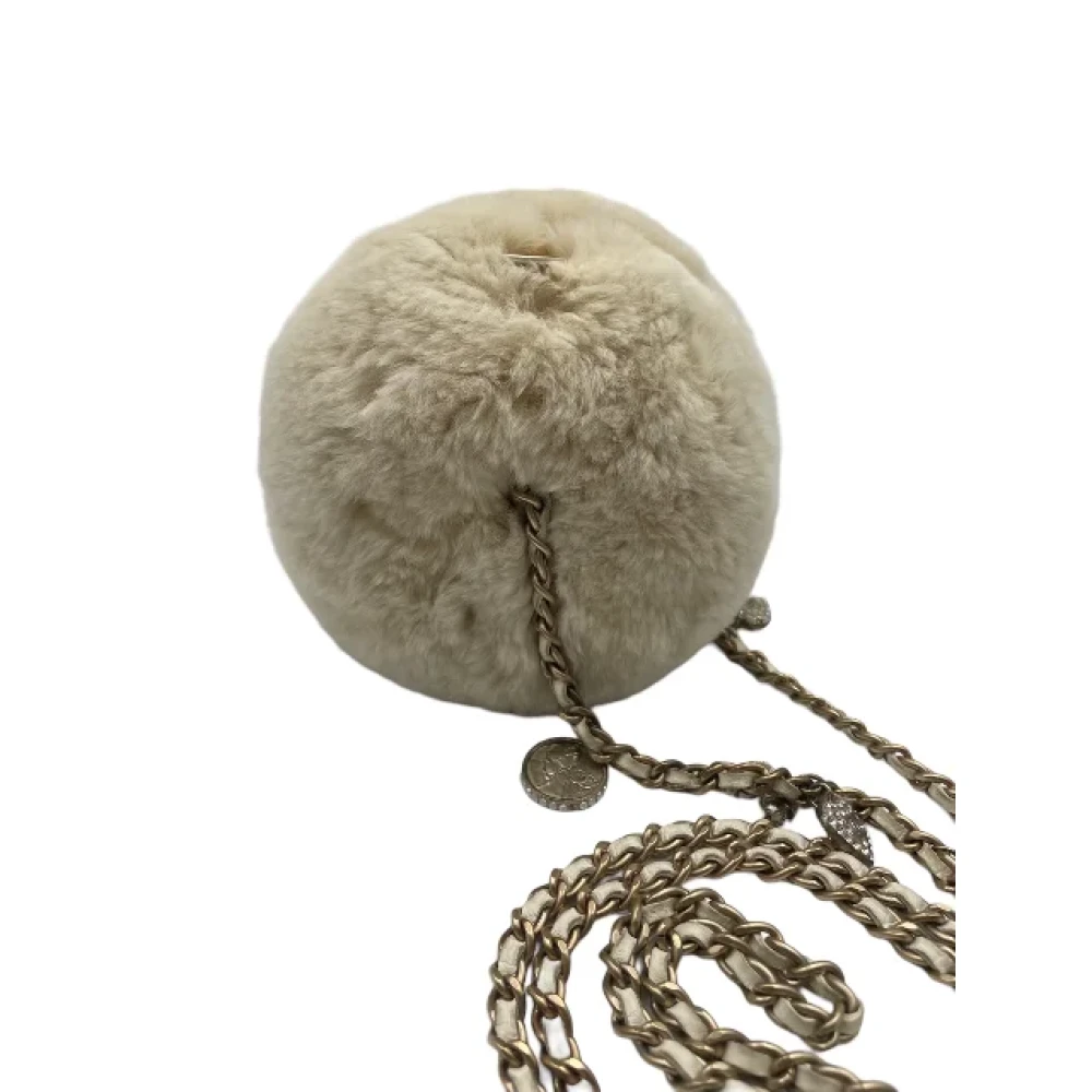 Chanel Vintage Pre-owned Fur crossbody-bags Beige Dames