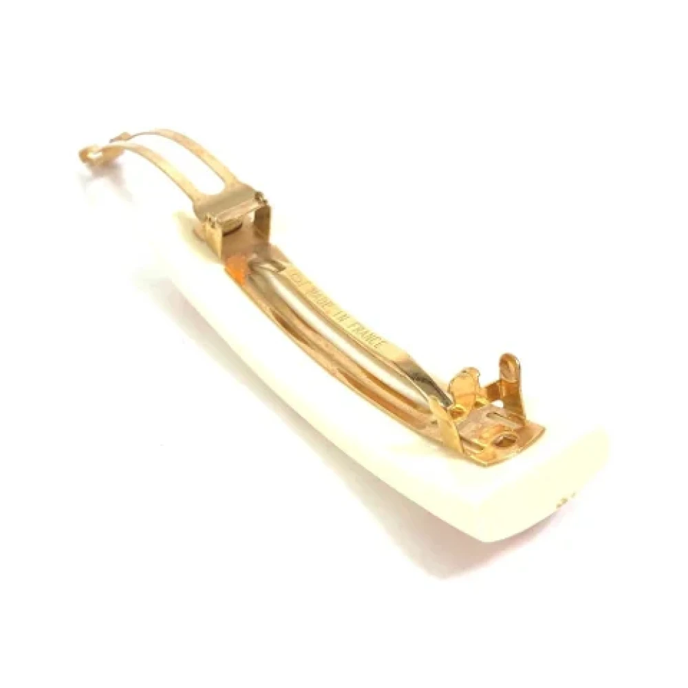 Chanel Vintage Pre-owned Plastic hair-accessories Beige Dames