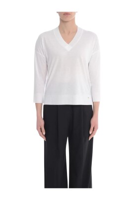white-cotton-knit-sweater