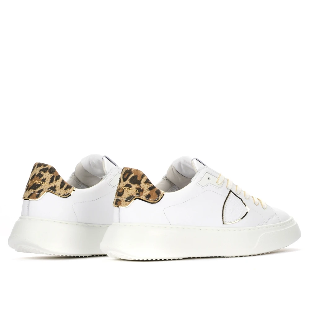 Philippe Model Witte Leren Leopard Print Temple Sneakers White Dames