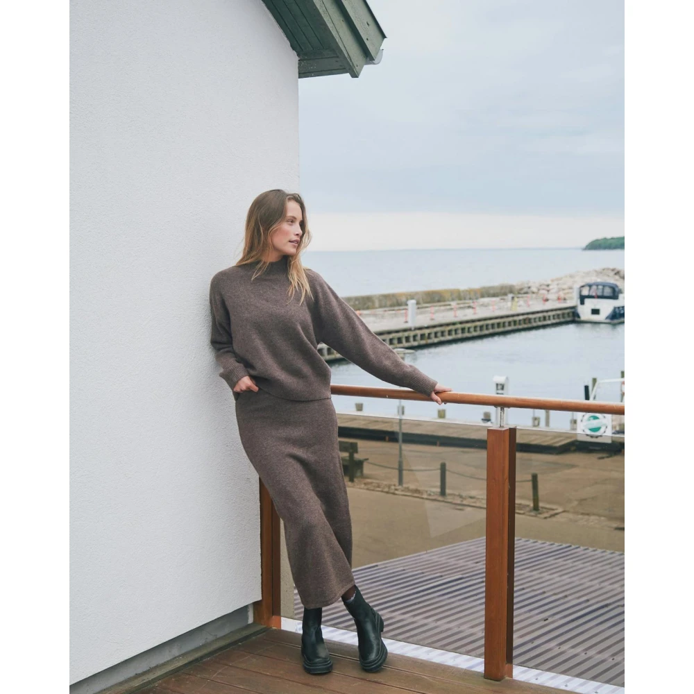 NEO NOIR Gebreide Blouse Brown Dames