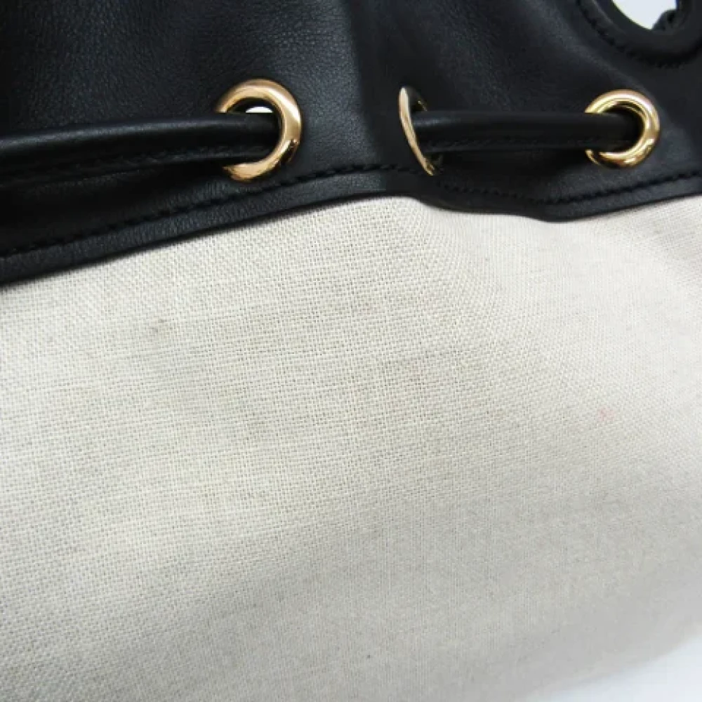Salvatore Ferragamo Pre-owned Canvas handbags White Dames