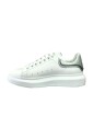 casual-sneakers-for-everyday-wear
