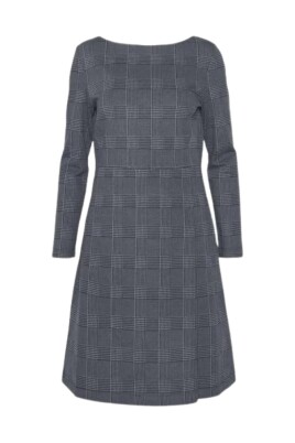 printed-jersey-dress-in-grey-blue-check