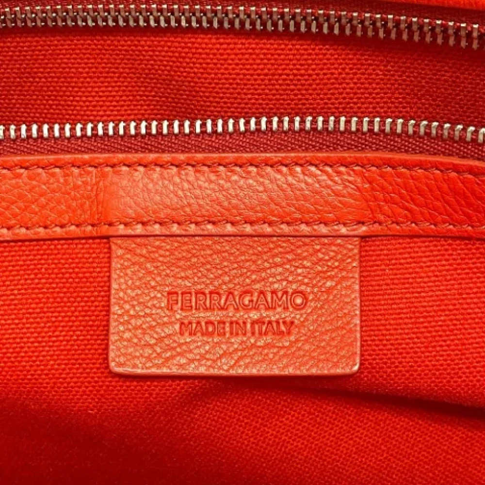 Salvatore Ferragamo Pre-owned Leather handbags Red Dames